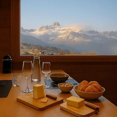 Chalet De Capucine Avec Jacuzzi Et Magnifique Vue